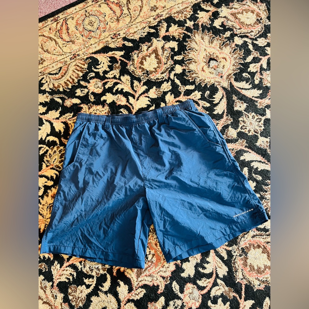 Columbia Navy Blue PFG Performance OMNISHADE swim trunks size L8